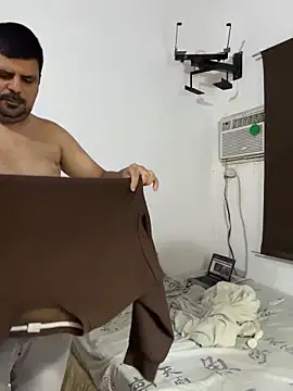 Diabloproducciones online show from 12-14-25, 02:07