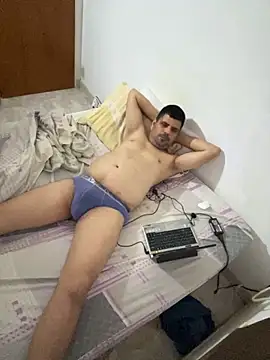 Diabloproducciones online show from 10-11-25, 01:17