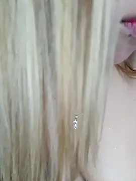 Emily  Hott online show from 04-05-26, 01:12