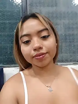 Emily  Hott online show from 11-08-25, 06:28