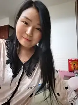 lingling5200 online show from 04-22-26, 01:29