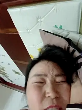 lingling5200 online show from 12-02-25, 01:35