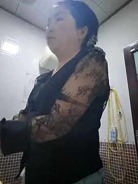 lingling5200 online show from 04-27-26, 03:10