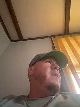 kev0n2389 online show from 09-19-25, 06:23