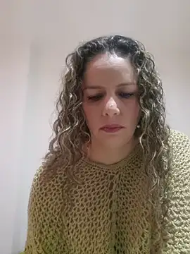 Nina vallon online show from 05-18-26, 10:31
