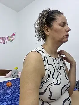 Nina vallon online show from 10-15-25, 10:34