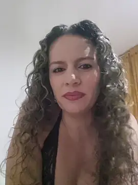 Nina vallon online show from 05-15-26, 10:35