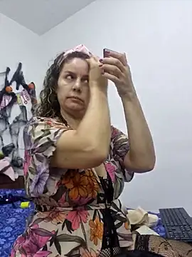 Nina vallon online show from 10-17-25, 10:39