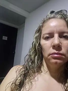 Nina vallon online show from 11-29-25, 10:26