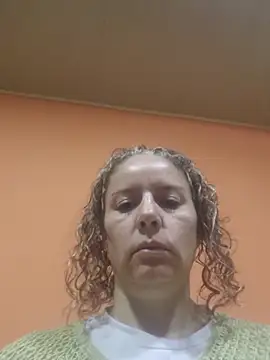 Nina vallon online show from 11-19-25, 10:59