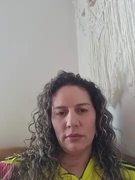 Snapshot of Nina_vallon chatting on 07-03-26, 09:32 Nina vallon online show from 07-03-26, 09:32