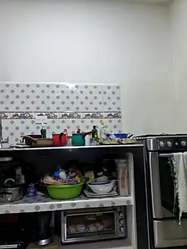 Nina vallon online show from 09-17-25, 10:39