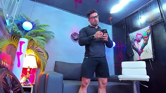 Snapshot of dennis_cox1 chatting on 09-09-25, 09:08 dennis cox1 online show from 09-09-25, 09:08