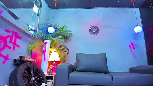 Snapshot of dennis_cox1 chatting on 09-09-25, 10:19 dennis cox1 online show from 09-09-25, 10:19