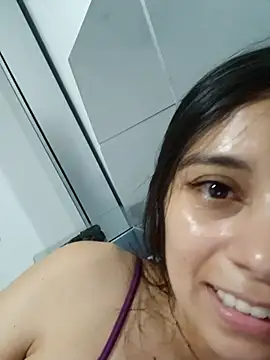 Snapshot of demonicangelic chatting on 09-10-25, 03:38 demonicangelic online show from 09-10-25, 03:38