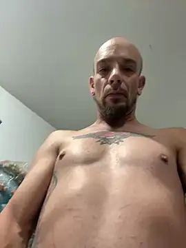 Snapshot of UrbanAnsaid chatting on 10-12-25, 06:59 UrbanAnsaid online show from 10-12-25, 06:59