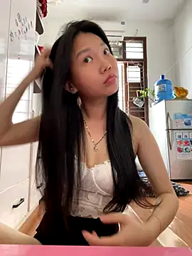 Miumieu online show from 09-14-25, 02:34