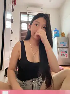 Miumieu online show from 09-21-25, 04:28