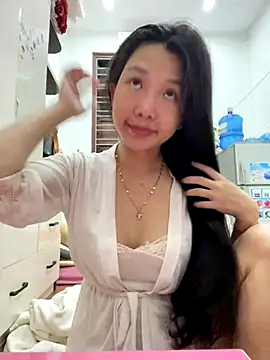 Miumieu online show from 12-04-25, 02:27