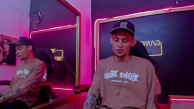 Snapshot of Asmodeo_24 chatting on 10-09-25, 02:28 Asmodeo 24 online show from 10-09-25, 02:28