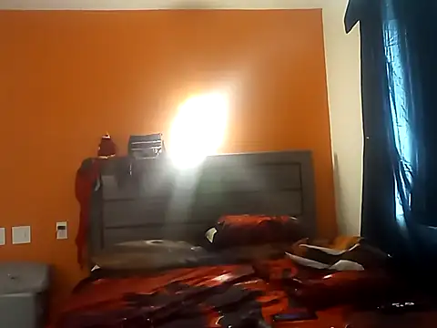 Snapshot of LusciousKandy chatting on 09-20-25, 11:43 LusciousKandy online show from 09-20-25, 11:43