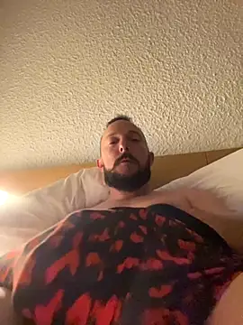 AZOPMOB18999 online show from 10-15-25, 11:57