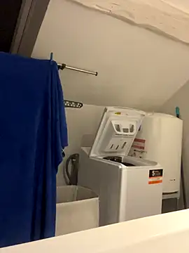 AZOPMOB18999 online show from 11-27-25, 05:13