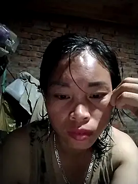   Ngoc20   online show from 10-31-25, 03:36