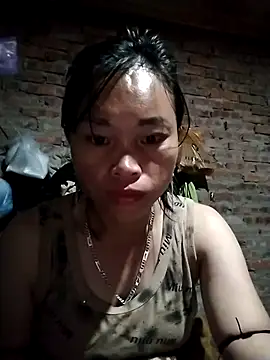   Ngoc20   online show from 10-24-25, 07:18