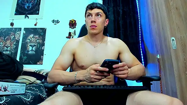 javiersexymann online show from 03-22-25, 06:33