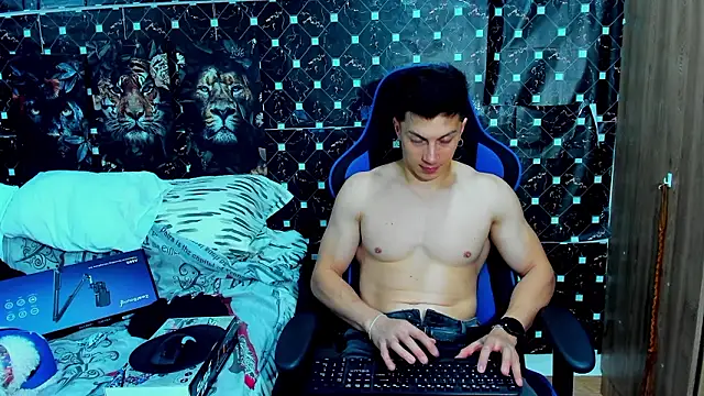 javiersexymann online show from 02-09-26, 12:41