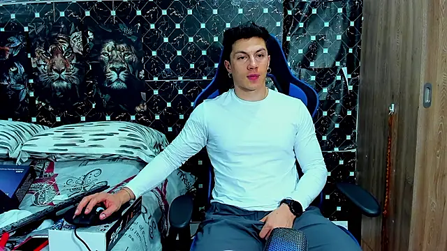 javiersexymann online show from 02-27-26, 06:46