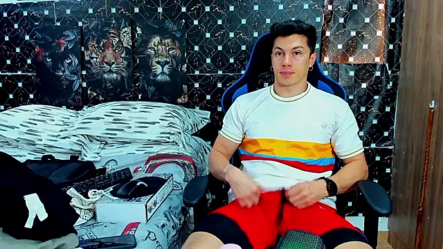 javiersexymann online show from 03-02-26, 07:54