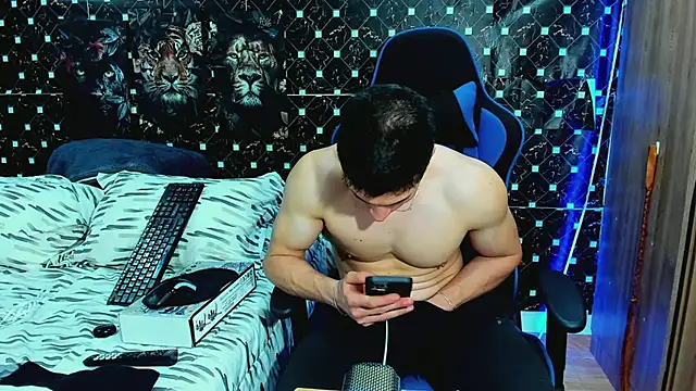 Snapshot of javiersexymann chatting on 07-01-26, 05:52 javiersexymann online show from 07-01-26, 05:52