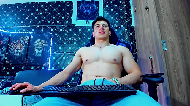 javiersexymann online show from 10-07-25, 09:05