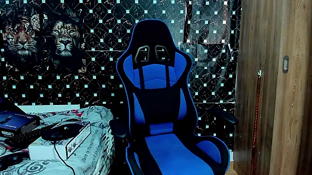 javiersexymann online show from 03-25-26, 10:08