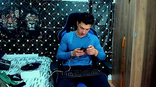 javiersexymann online show from 05-10-26, 12:36