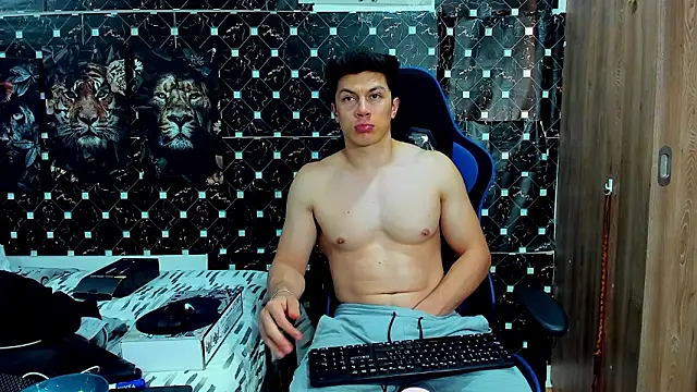 javiersexymann online show from 03-16-26, 10:12