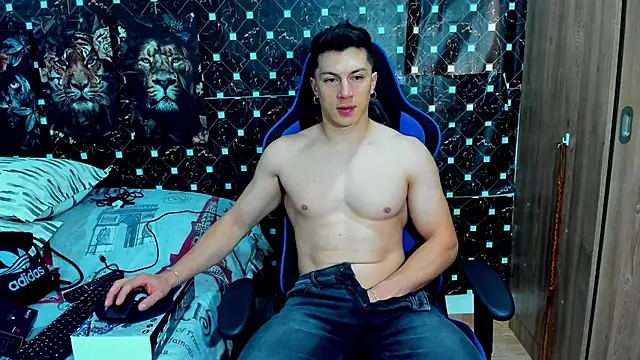 javiersexymann online show from 02-06-26, 08:38