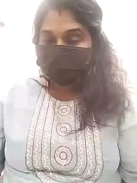 chaitara-reddy online show from 10-31-25, 07:49