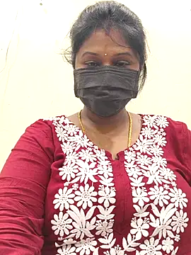 Snapshot of chaitara-reddy chatting on 05-15-26, 06:55 chaitara-reddy online show from 05-15-26, 06:55