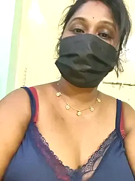 Snapshot of chaitara-reddy chatting on 04-29-26, 05:30 chaitara-reddy online show from 04-29-26, 05:30