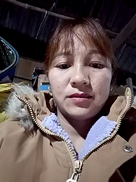 Snapshot of Mini3333 chatting on 02-16-26, 10:51 Mini3333 online show from 02-16-26, 10:51