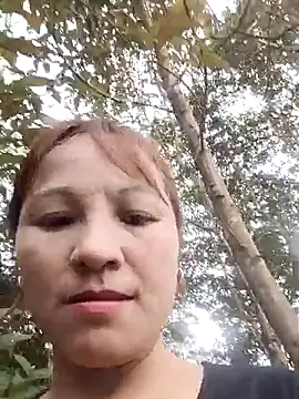 Snapshot of Mini3333 chatting on 02-11-26, 05:18 Mini3333 online show from 02-11-26, 05:18