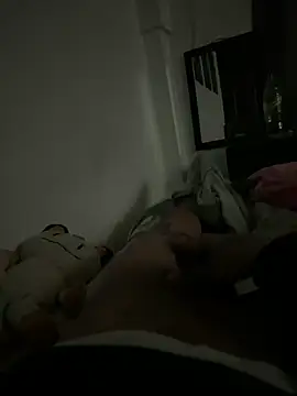 Manuel99boy online show from 10-19-25, 06:49