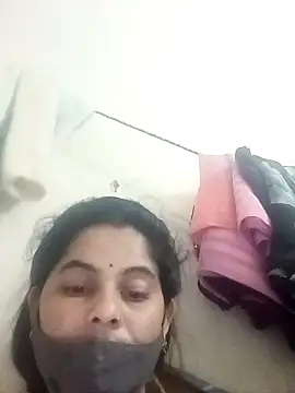 JULEE-740 online show from 11-12-25, 06:12