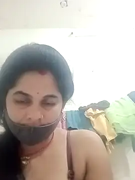 JULEE-740 online show from 10-17-25, 03:14