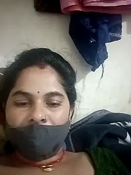 JULEE-740 online show from 10-27-25, 01:56