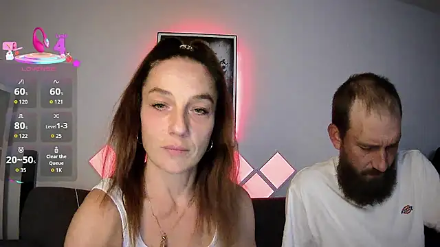 XBellaXundXUweX online show from 09-13-25, 07:58