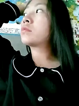 Snapshot of baybytay123 chatting on 10-16-25, 05:27 baybytay123 online show from 10-16-25, 05:27